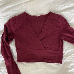 FOREVER 21 - Burgundy wrap shirt